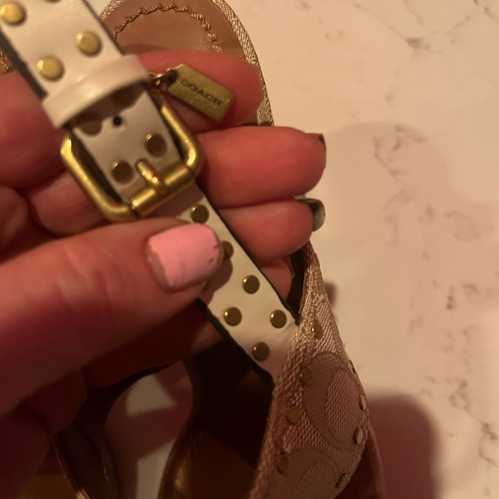 Coach Rylie Beige C Monogram Fabric Studded Leather Block Sandal Heels US8 - Picture 4 of 7